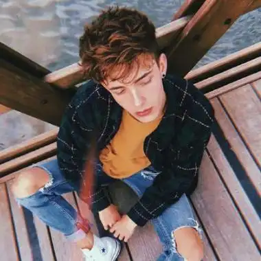 6686体育app钻石作者Benjamin