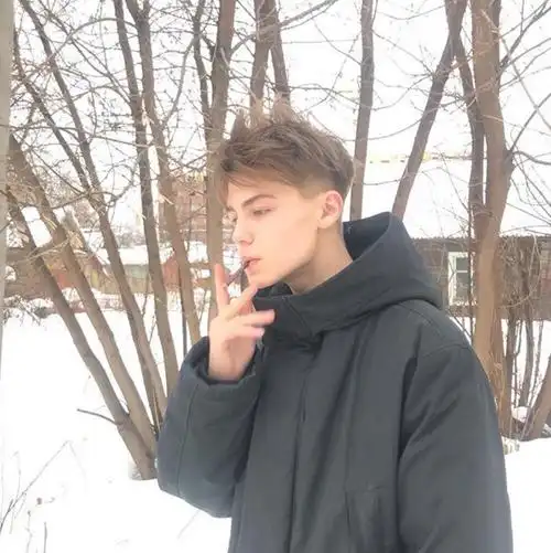 6686体育app金牌作者Isabelle