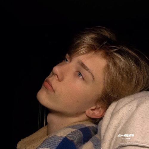 6686体育app金牌作者Queen