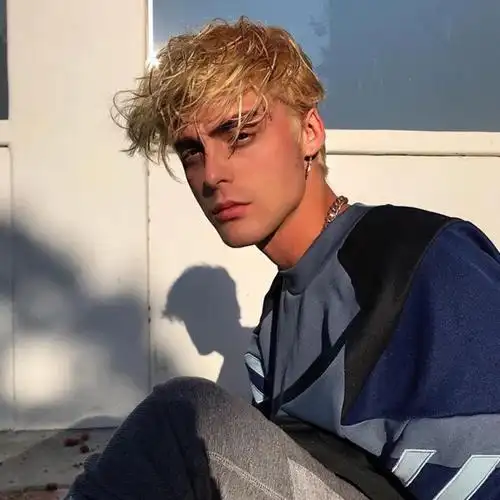 6686体育app钻石作者Charlotte