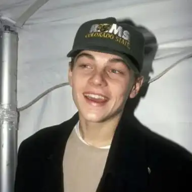 6686体育app钻石作者Alexander