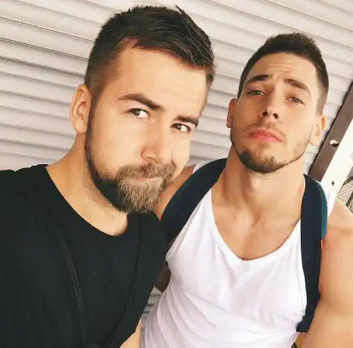 6686体育app铁牌作者Morgan