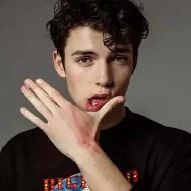 6686体育app合作伙伴Gareth